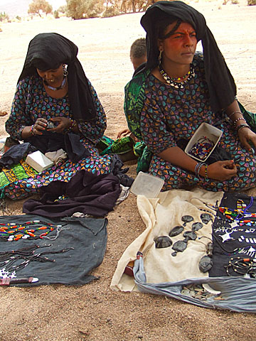 Saleswomen