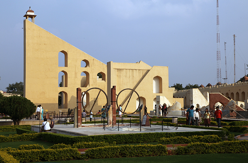 JantarMantar2