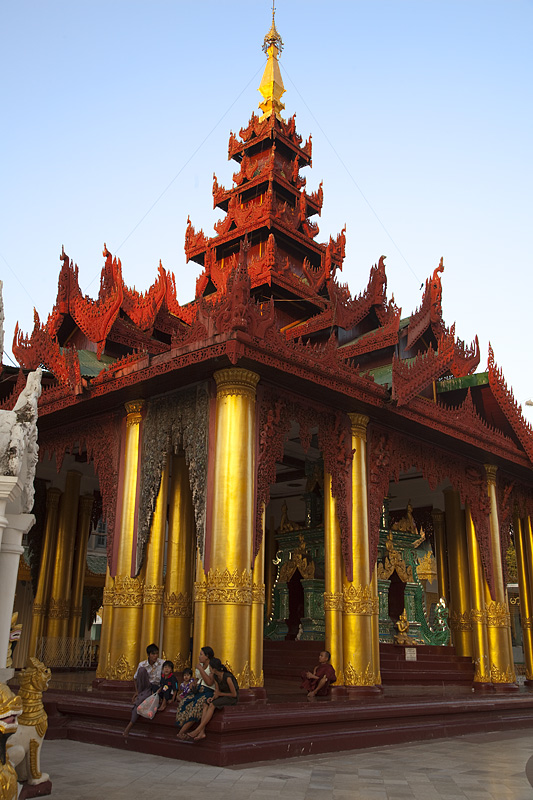 Schwedagon12