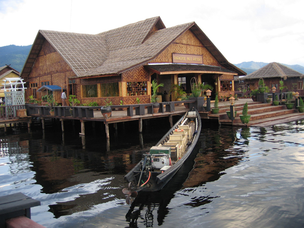 Inle Lake Hotel Room